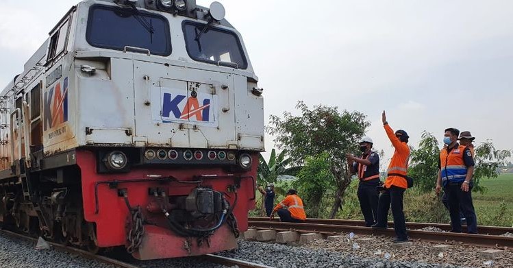 Jadwal Kereta Api Di Surabaya Terkini